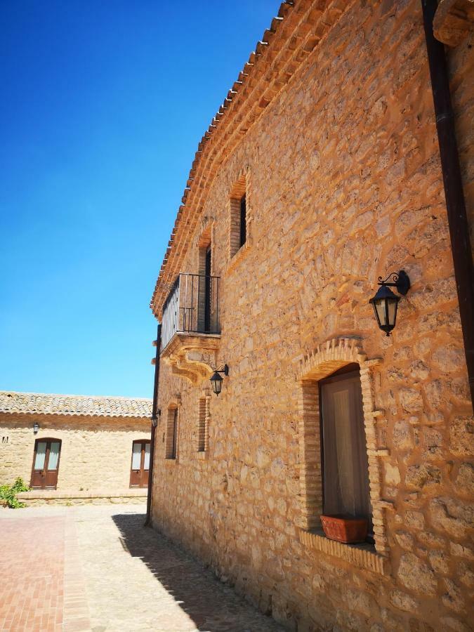 فيلا Assoroفي Sperone Agriturismo المظهر الخارجي الصورة