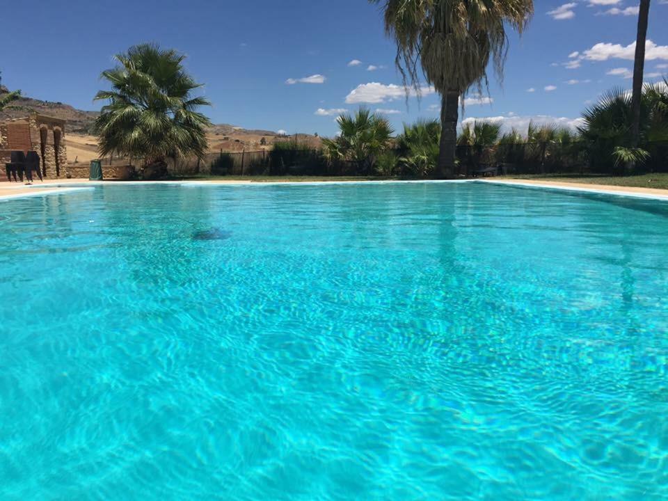 فيلا Assoroفي Sperone Agriturismo المظهر الخارجي الصورة