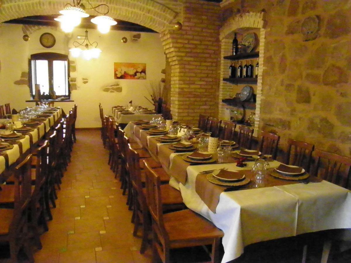 فيلا Assoroفي Sperone Agriturismo المظهر الخارجي الصورة