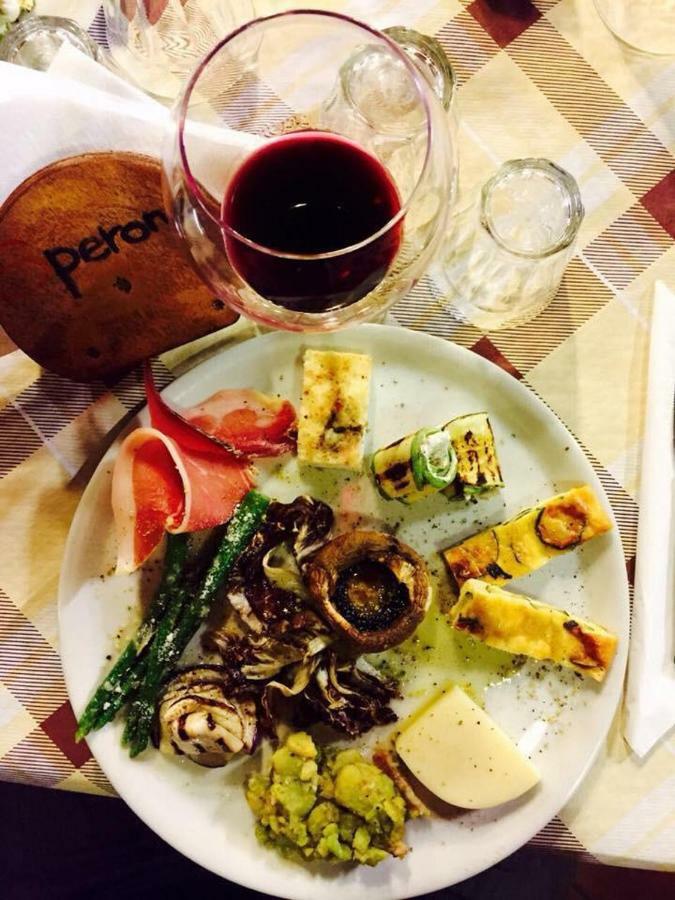فيلا Assoroفي Sperone Agriturismo المظهر الخارجي الصورة