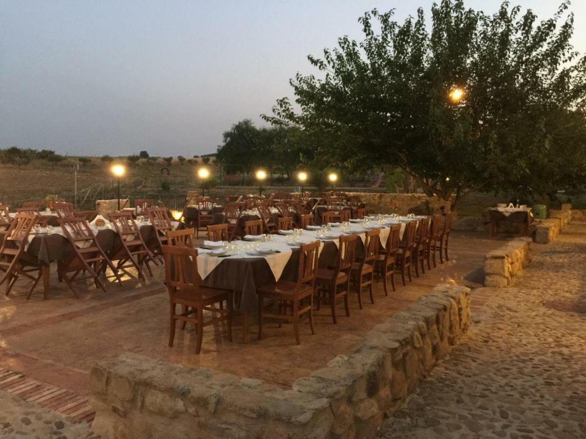 فيلا Assoroفي Sperone Agriturismo المظهر الخارجي الصورة